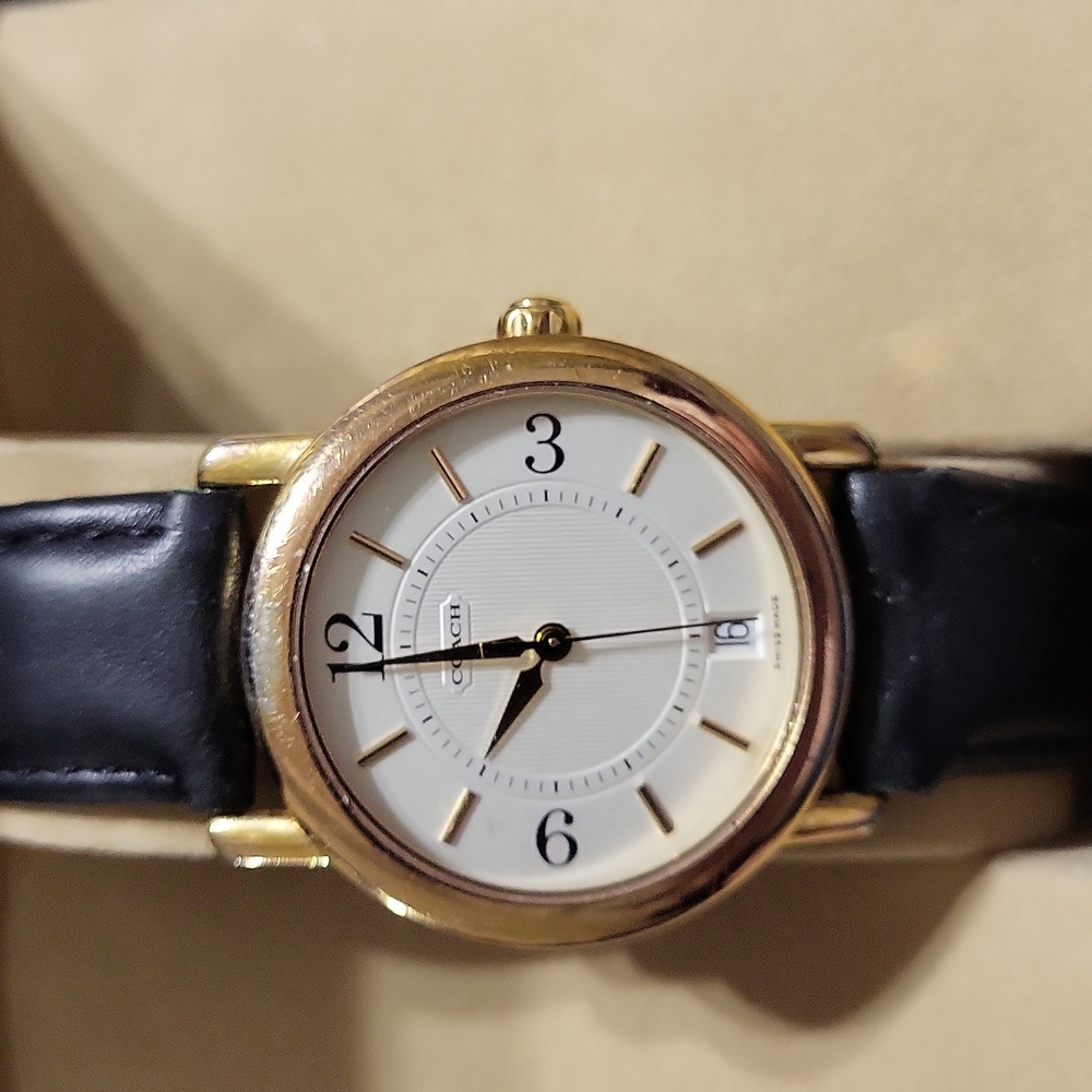 Classic Coach men's watch, 36mm, Gold plated case.